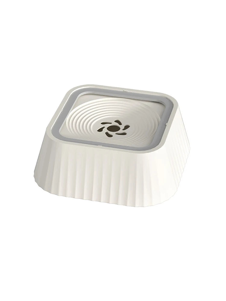 Floating Pet Drinking Bowl – Neck Protection & Non-Slip
